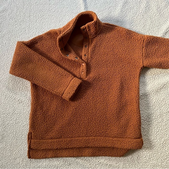 Aerie Teddy Bear Sherpa - Picture 8 of 10